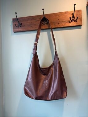 Oversized Brown Faux Leather Hobo Bag - Large Travel Capacity